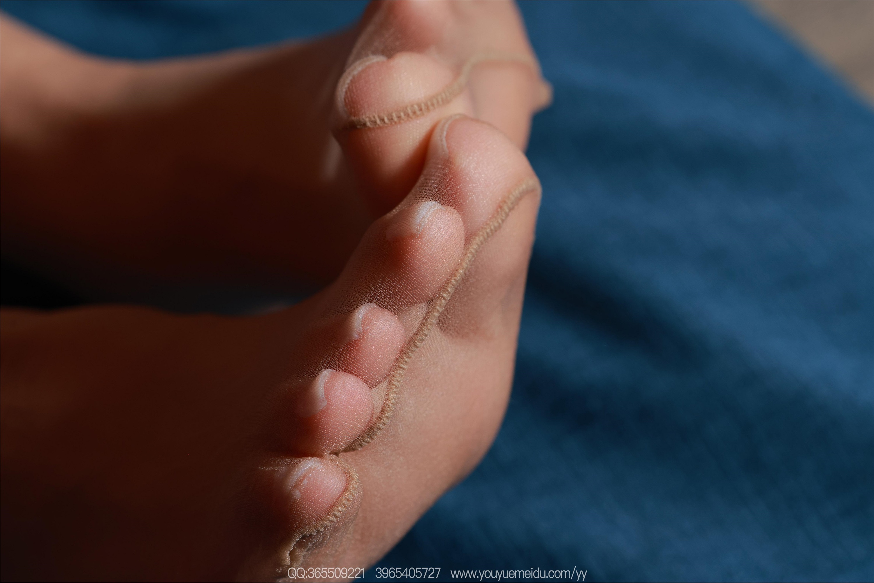 IESS异思趣向  2025.10.30 丝享家 2198 美子《舒适沙发》